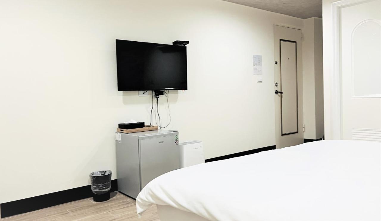 Apartament Shining House Tainan Zewnętrze zdjęcie